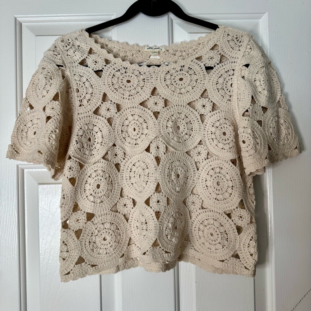 Ultra Pink Cream Cropped Embellished Blouse